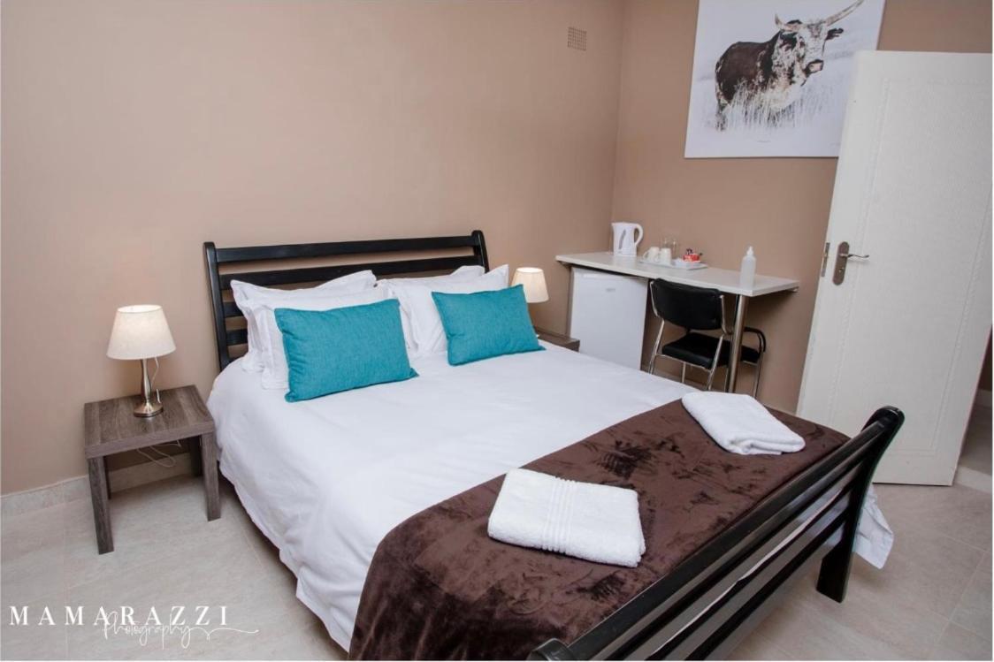 4 Gazelle Guesthouse Mbombela Exteriör bild